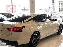 نيسان ألتيما